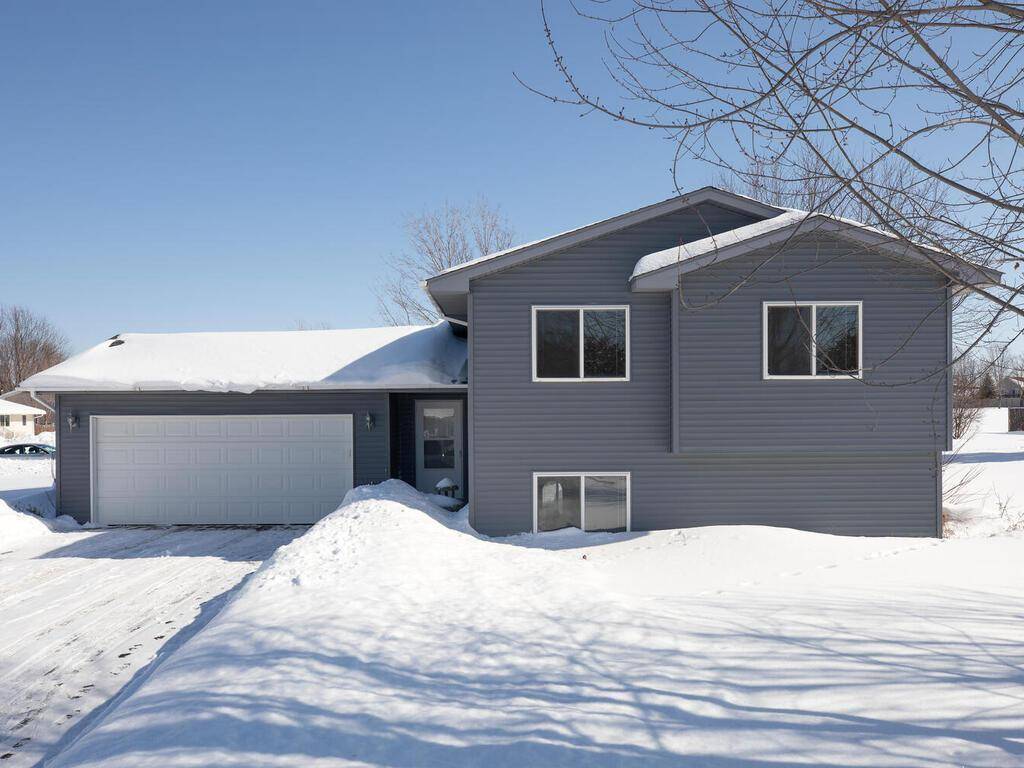 115 Belmont ST, Osceola Twp, WI 54020