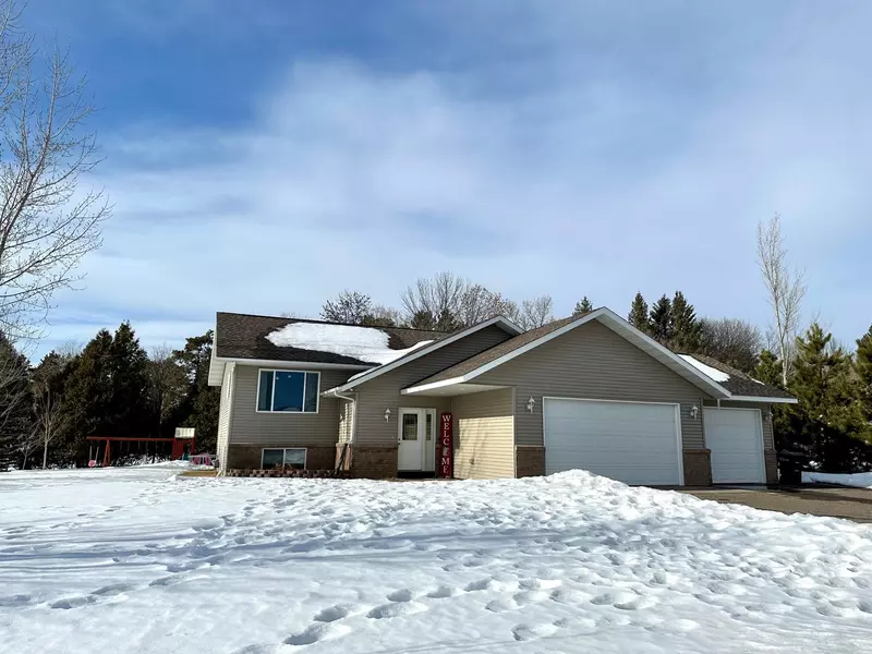 17803 Carter LN, Little Falls, MN 56345