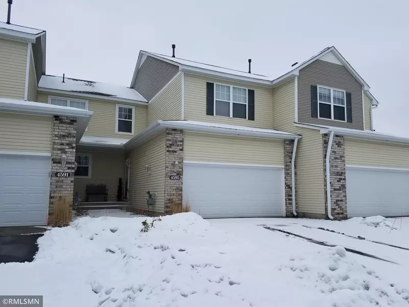 4595 Blaylock CIR #4003, Inver Grove Heights, MN 55076