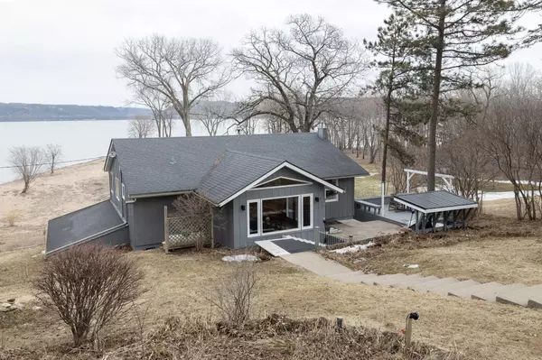 28578 Lake Avenue WAY, Florence Twp, MN 55026