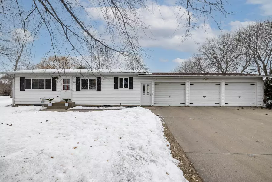 501 3rd ST NW, New Prague, MN 56071