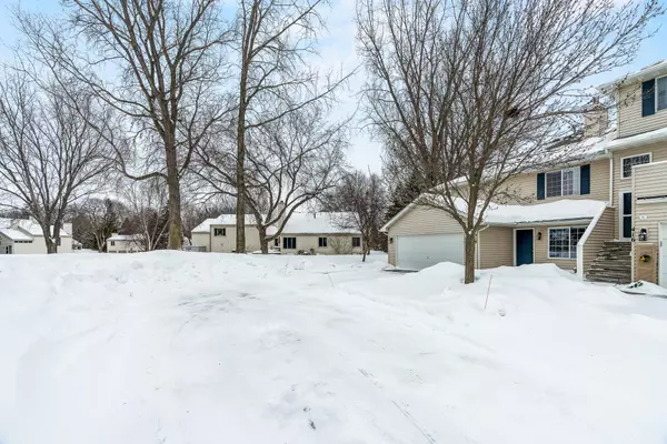 Woodbury, MN 55125,418 Gironde CT