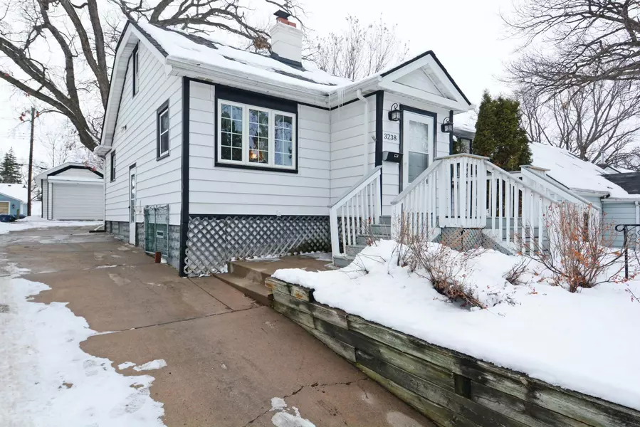 3238 Fillmore ST NE, Minneapolis, MN 55418