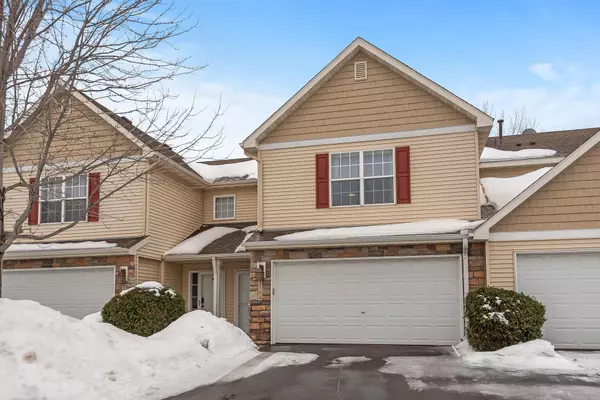 1704 Philipp DR, Shakopee, MN 55379
