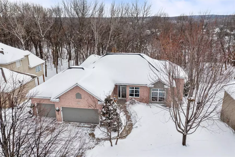 4351 Matthew CT, Eagan, MN 55123