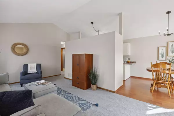 Burnsville, MN 55337,13314 Court PL