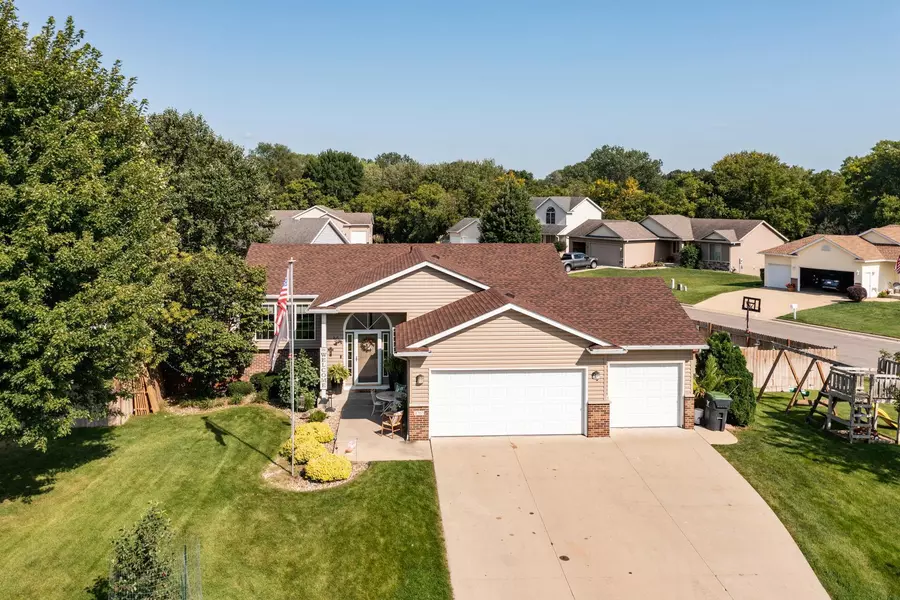 1707 2nd ST SW, Austin, MN 55912