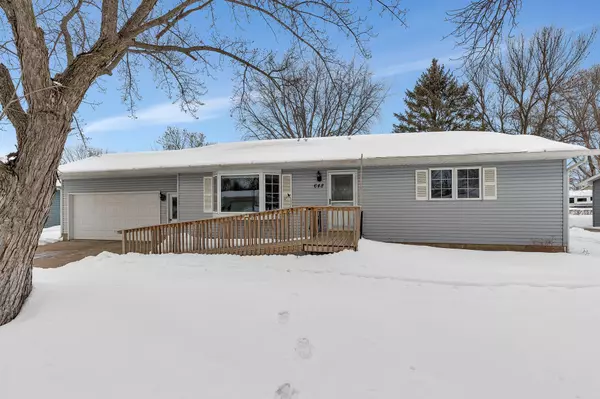 Paynesville, MN 56362,648 Spruce ST