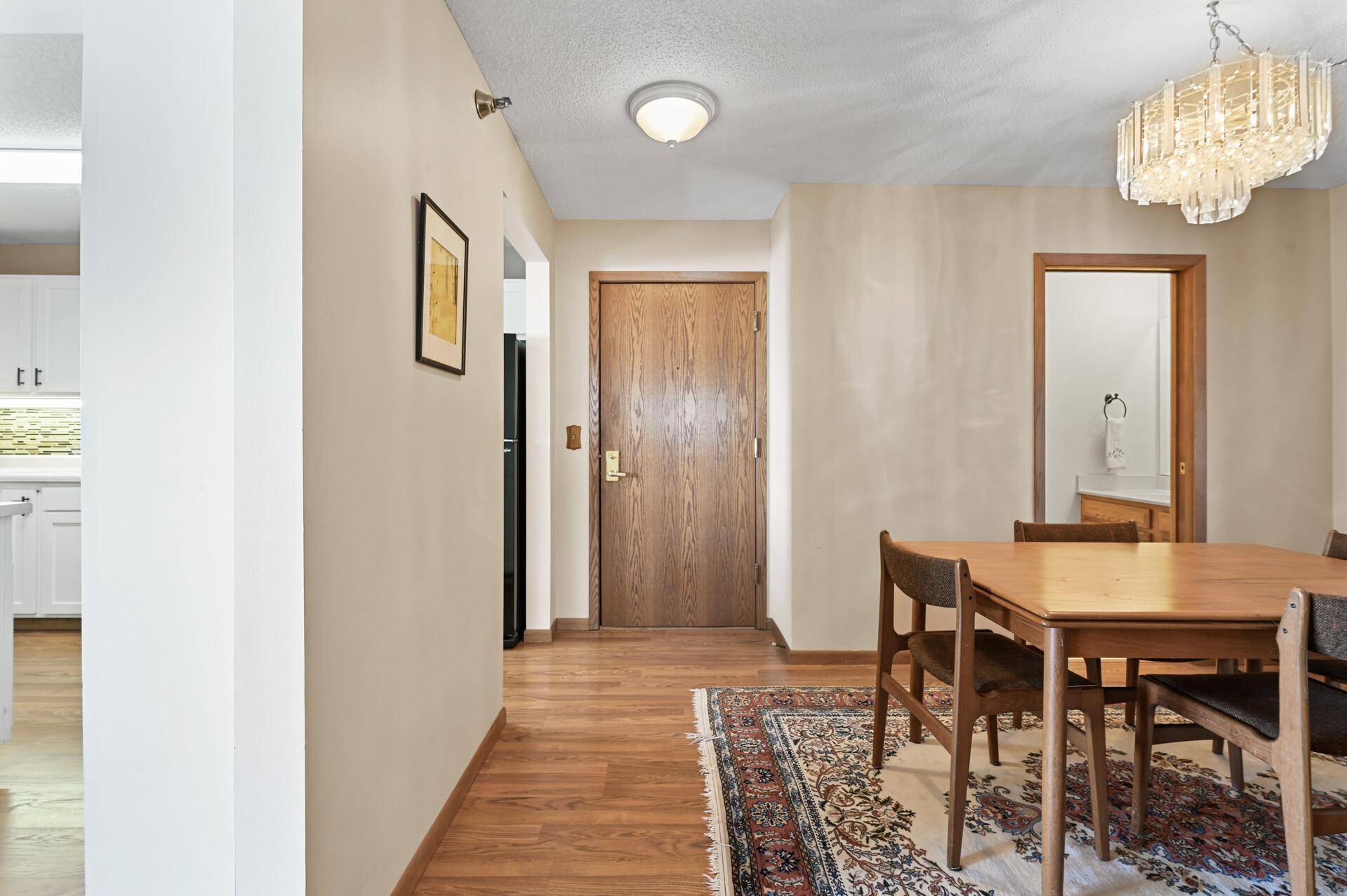 Falcon Heights, MN 55108,1666 Coffman ST #316