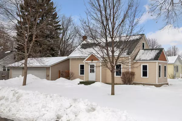 604 5th ST NW, Elk River, MN 55330