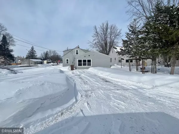 Aitkin, MN 56431,621 2nd ST NW