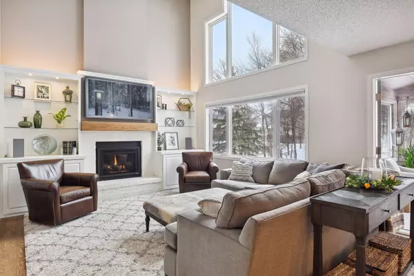 Eden Prairie, MN 55347,9027 Briarglen RD