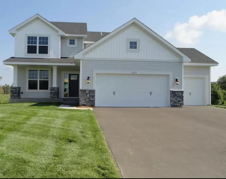 7219 208th CIR N, Forest Lake, MN 55025