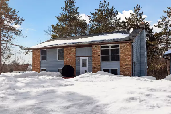 Roberts, WI 54023,650 93rd ST