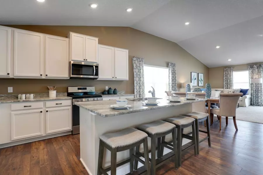 1378 Freedom LN, Delano, MN 55328