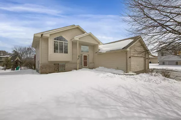 2339 121st CIR NW,  Coon Rapids,  MN 55448