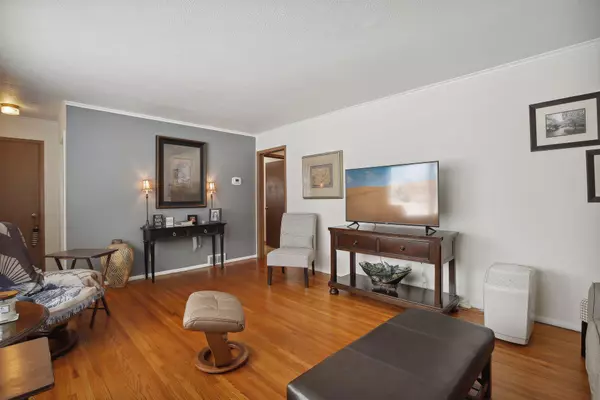 Edina, MN 55423,6438 Xerxes AVE S