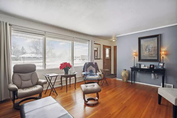 Edina, MN 55423,6438 Xerxes AVE S