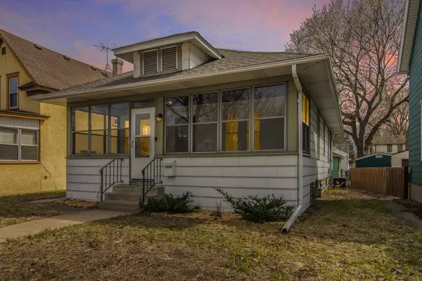 1664 Thomas AVE, Saint Paul, MN 55104