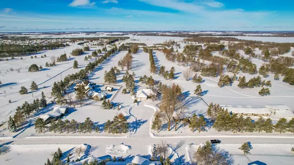 Perham, MN 56573,1036 Lakeside Estate E