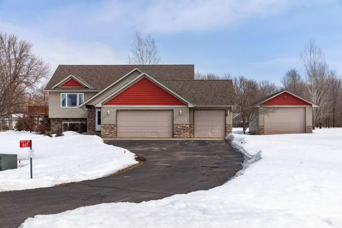 Troy Twp, WI 54016,467 Dylan CT