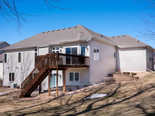 Rochester, MN 55906,2974 Oakview DR NE