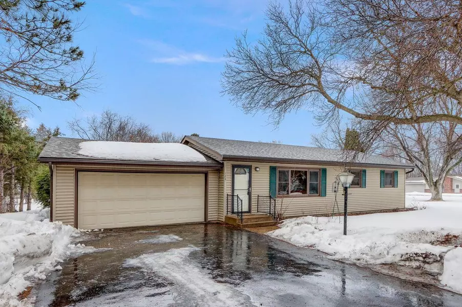 123 Hoyt ST, Hudson, WI 54016