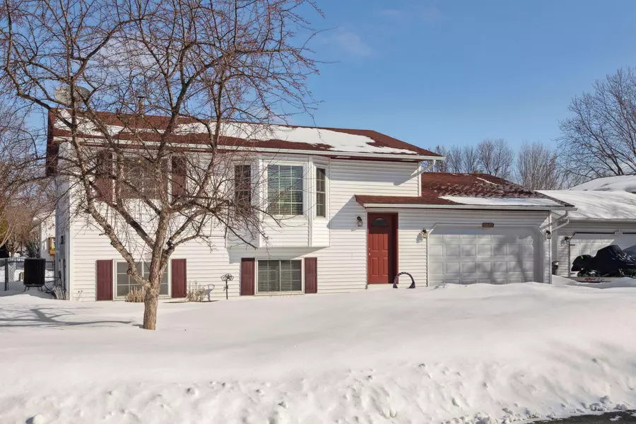 5079 Lower 183rd ST W, Farmington, MN 55024