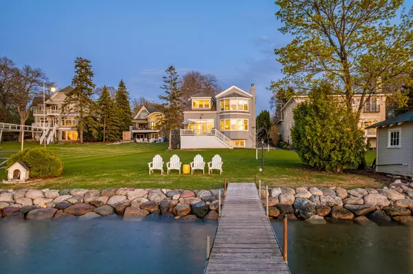 4265 Cottonwood LN, Deephaven, MN 55331