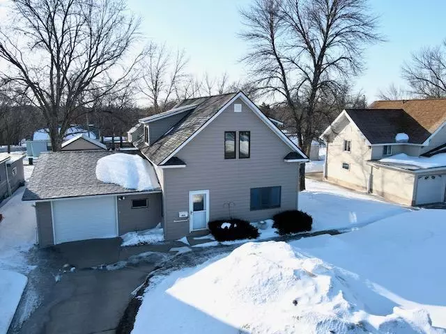 Ortonville, MN 56278,604 Monroe AVE