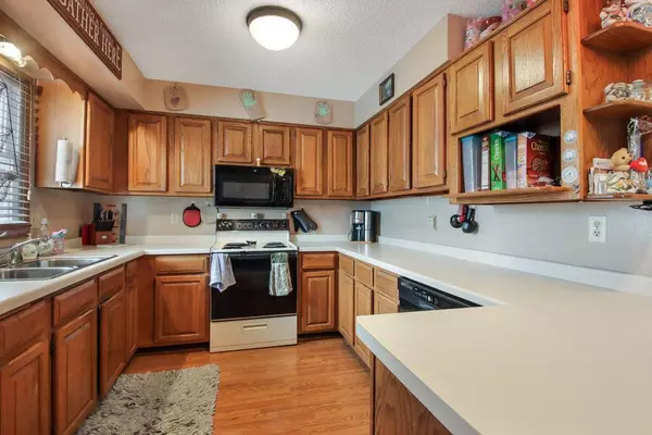 Eau Claire, WI 54703,1152 Grissom DR