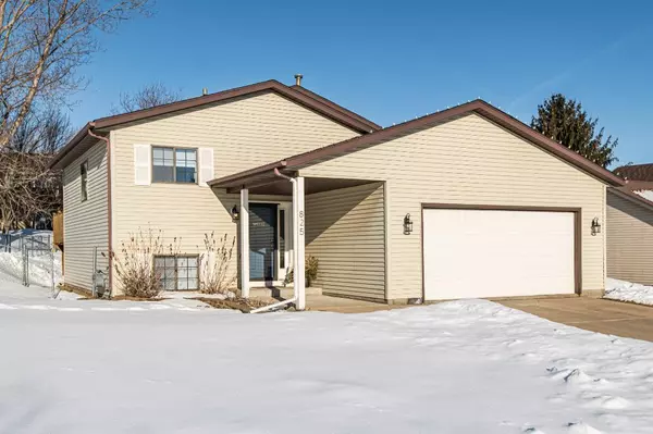 Byron, MN 55920,825 3rd AVE NE