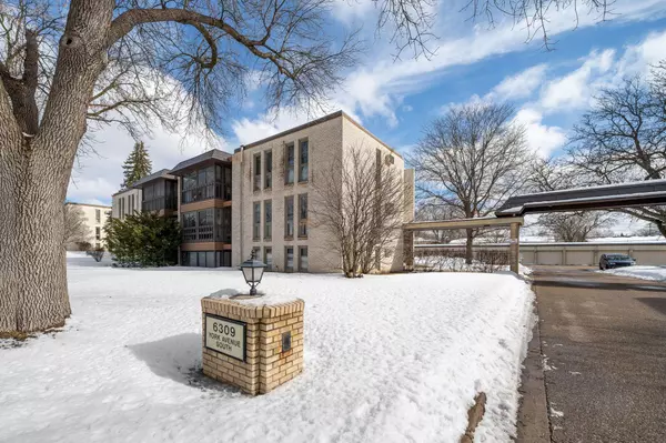 6309 York AVE S #201, Edina, MN 55435
