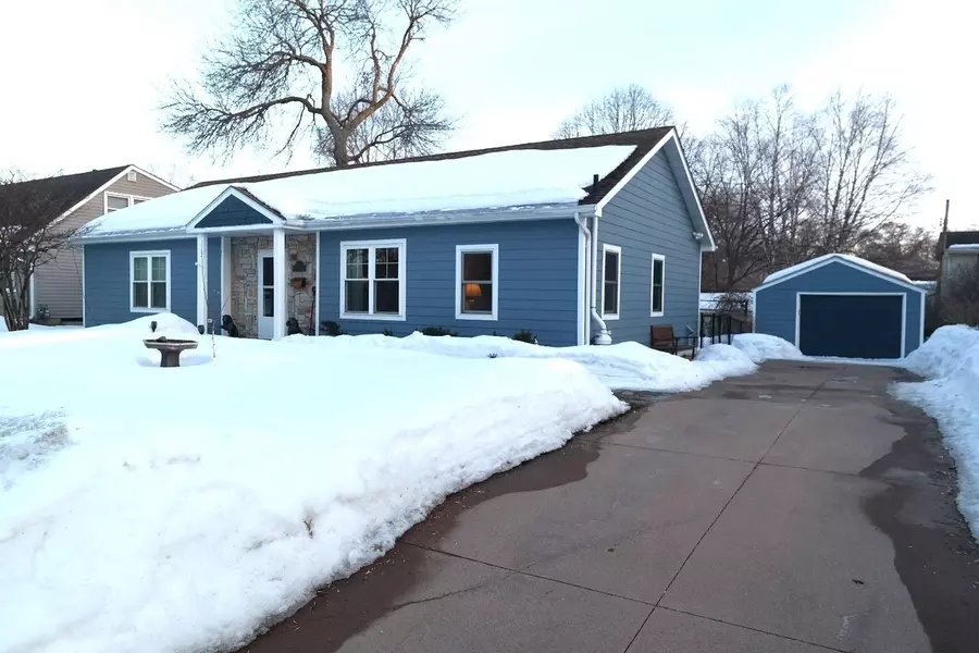 5117 W 28th ST, Saint Louis Park, MN 55416