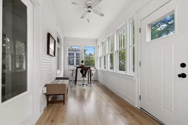 Minneapolis, MN 55408,3533 1st AVE S