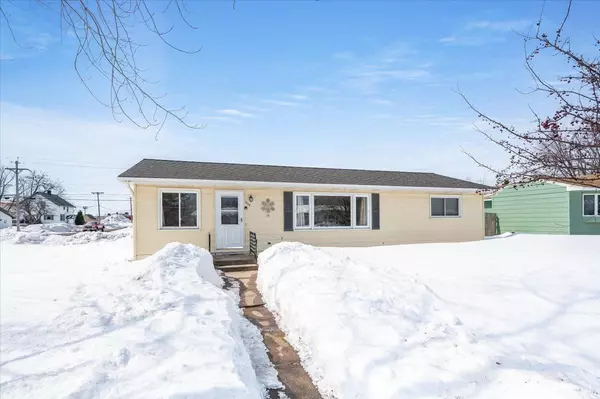 3017 John AVE, Superior Twp, WI 54880