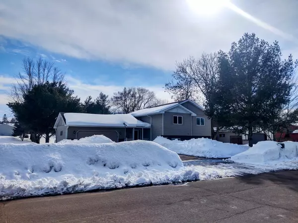 Little Falls, MN 56345,1000 4th AVE NE