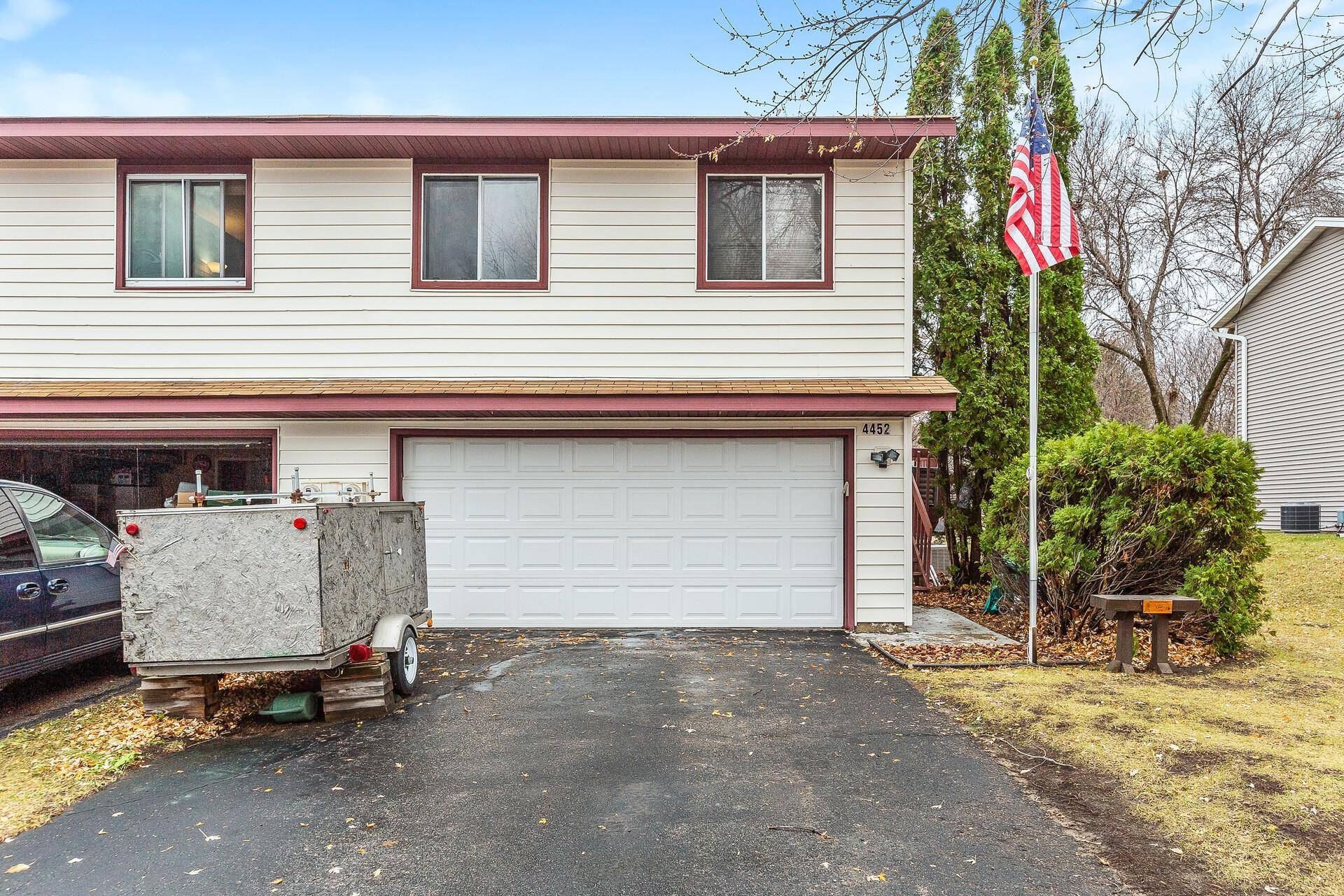 4452 Slater RD, Eagan, MN 55122