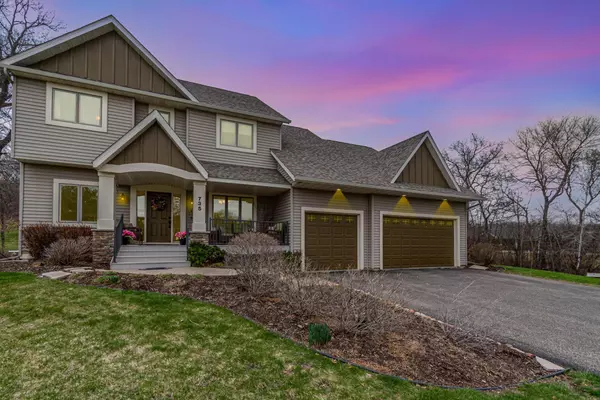 Hudson Twp, WI 54016,735 Regal Ridge CIR