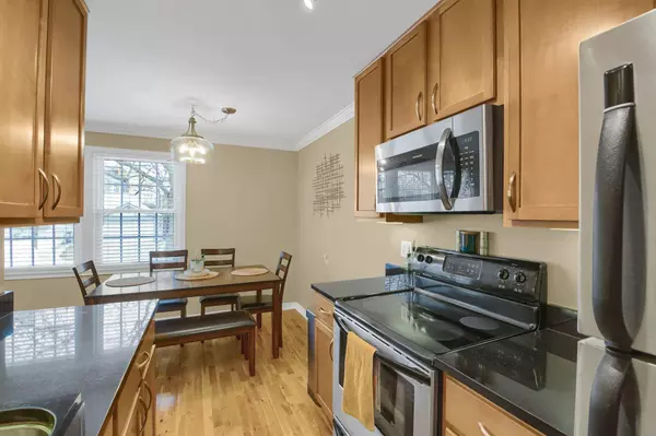 2706 Humboldt AVE S #201,  Minneapolis,  MN 55408