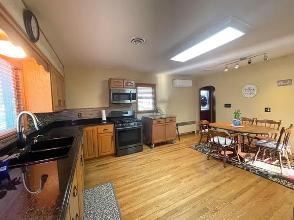 La Crescent Twp, MN 55947,24 N Maple ST