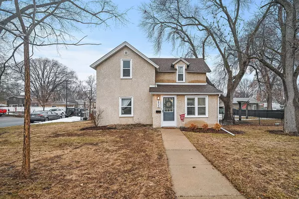 805 4th AVE E, Shakopee, MN 55379