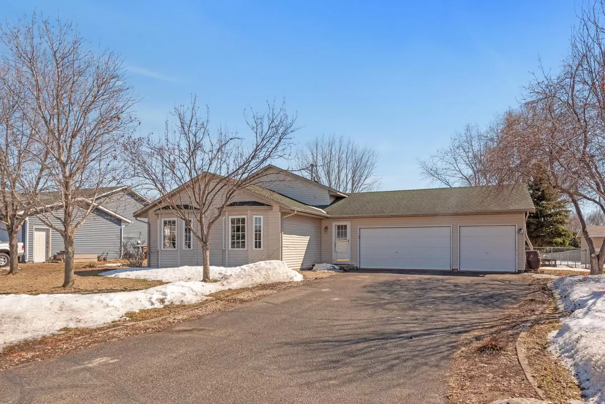 Belle Plaine, MN 56011,1017 Scott LN