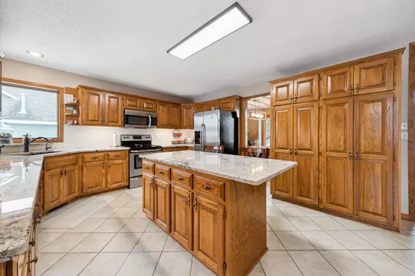 Lino Lakes, MN 55014,653 Ironwood CIR