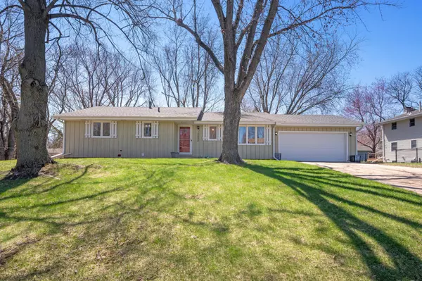 10020 Upton RD, Bloomington, MN 55431