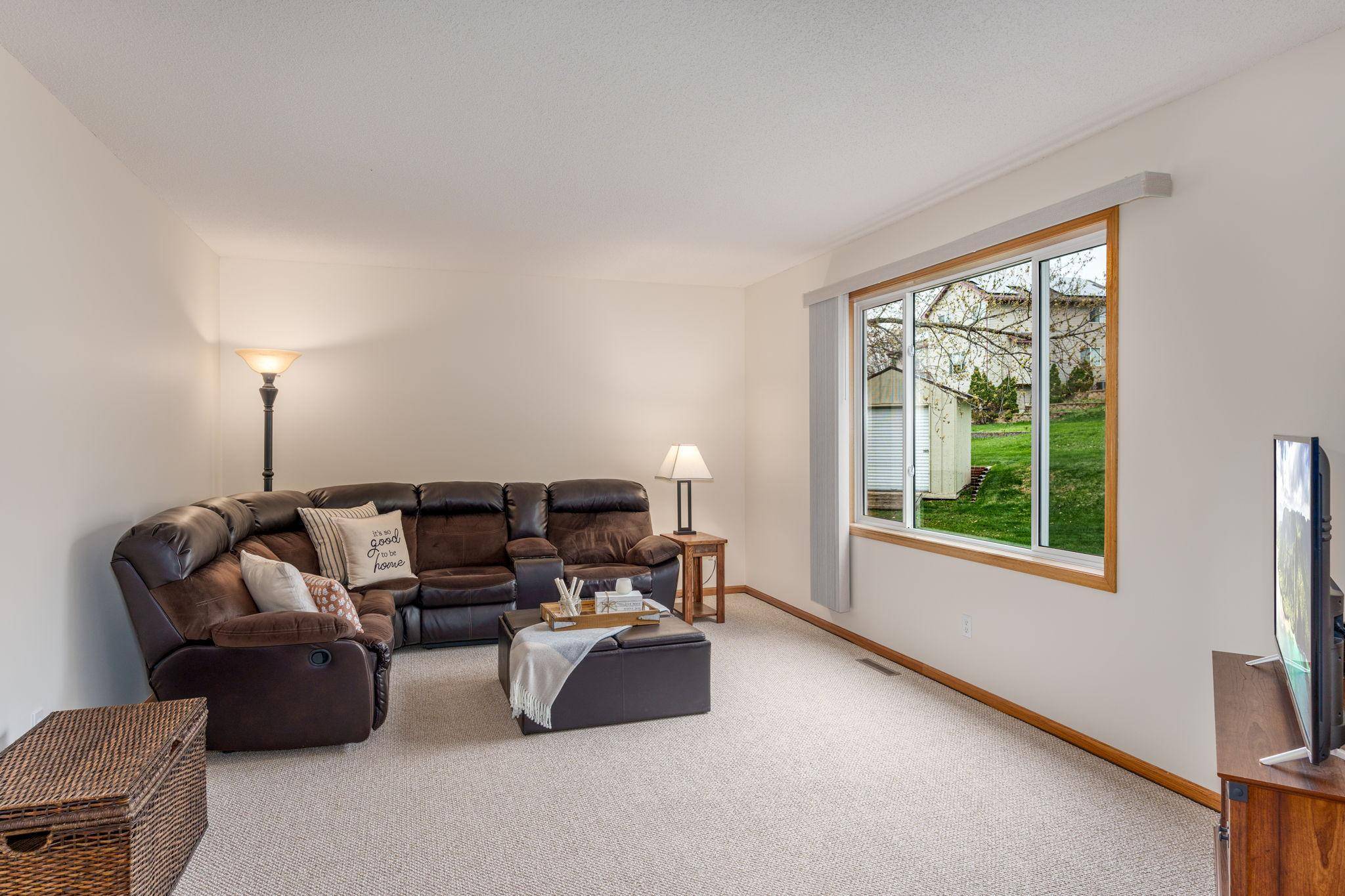 Maplewood, MN 55119,890 Marnie CIR S