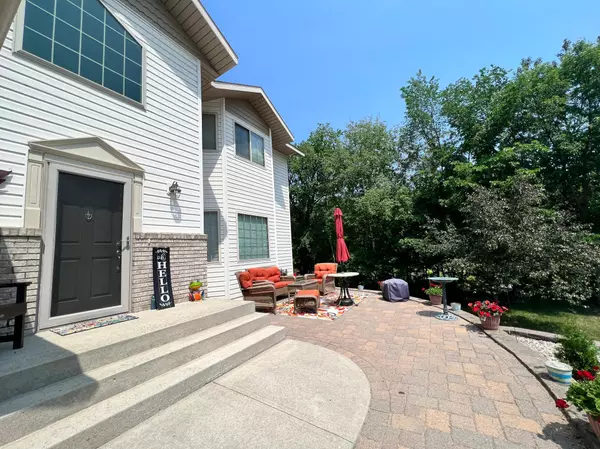 Detroit Lakes, MN 56501,1044 Villa LN