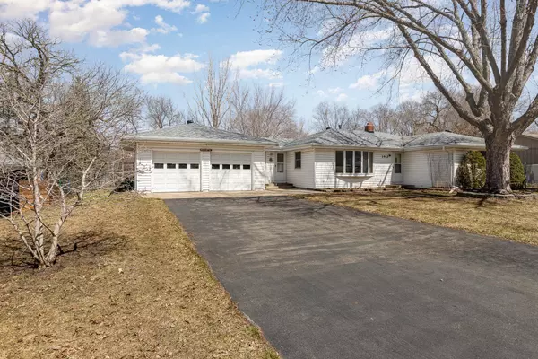 Burnsville, MN 55337,1912 W 140th ST