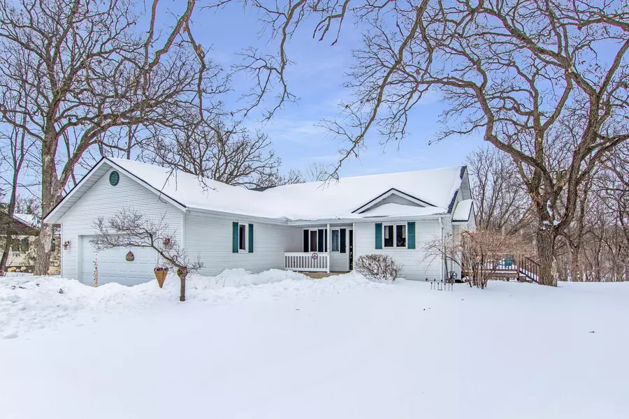 700 N Evergreen ST, Royalton, MN 56373