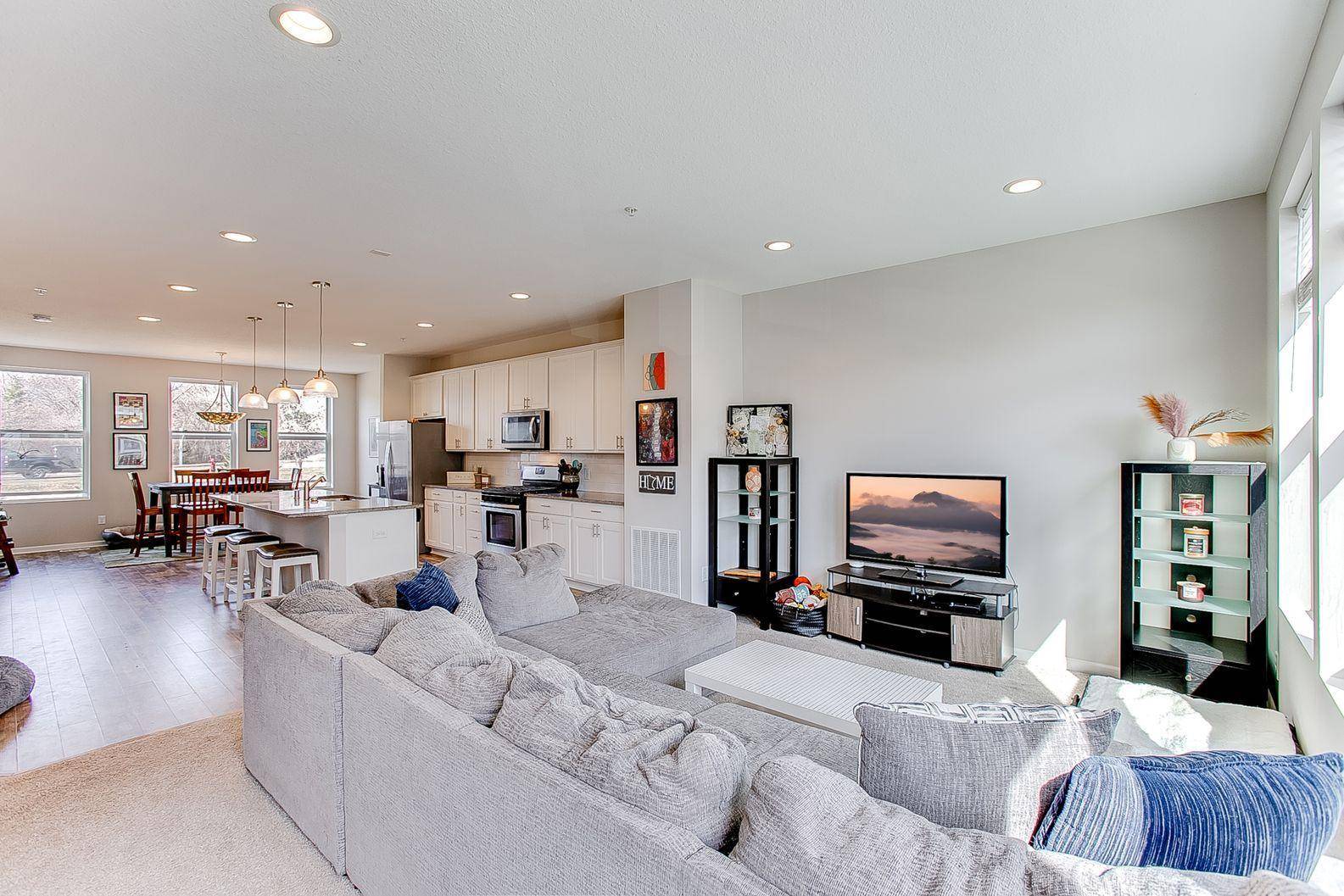 Chaska, MN 55318,689 Satori WAY